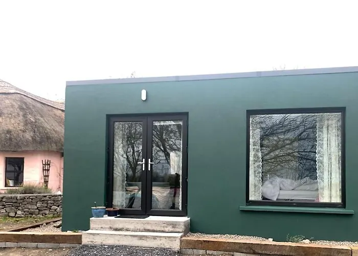 The Cosy By The Shore * Голуэй